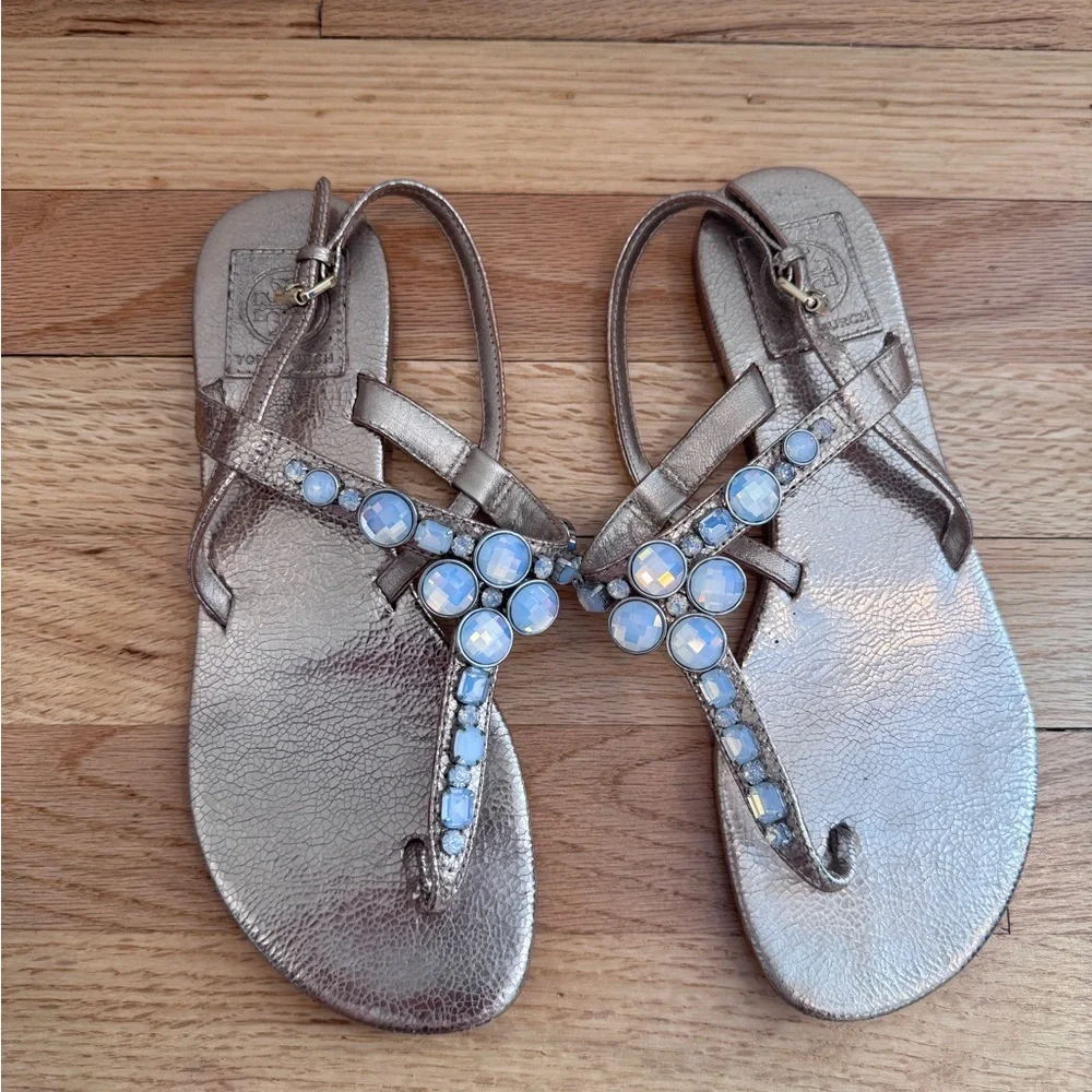 Tory Burch‎ Crackled Metallic Bejeweled Sandals Shoes size 7.5 M